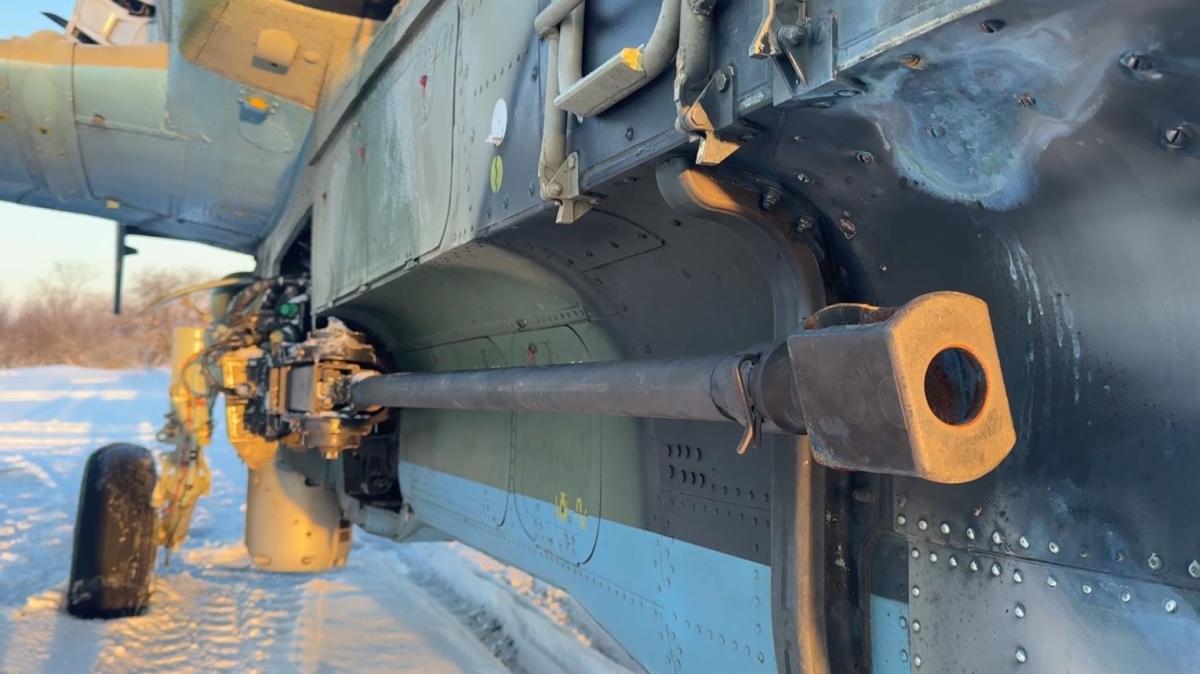 Экипаж армейской авиации группировки войск «Север» продолжает выполнять боевые задачи в зоне СВО